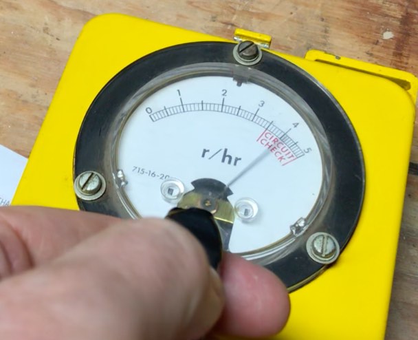 Fake geiger counter project